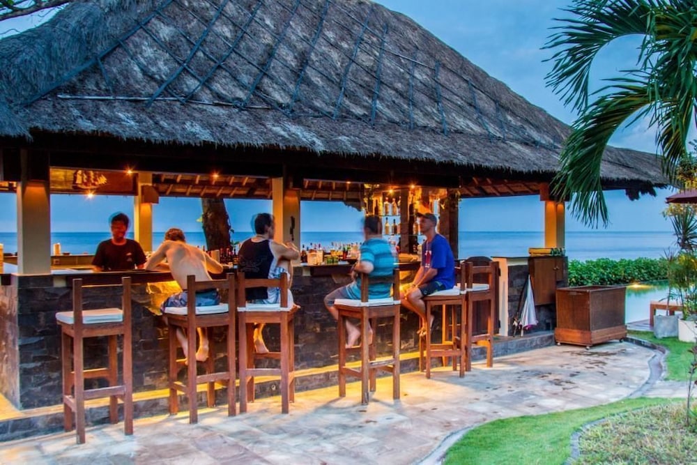 TAUCH TERMINAL RESORT TULAMBEN 59/69
