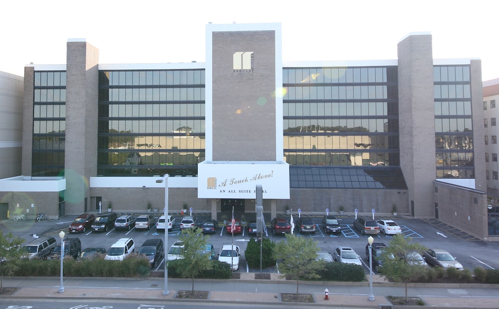 The Barclay Towers Resort Hotel 4/49