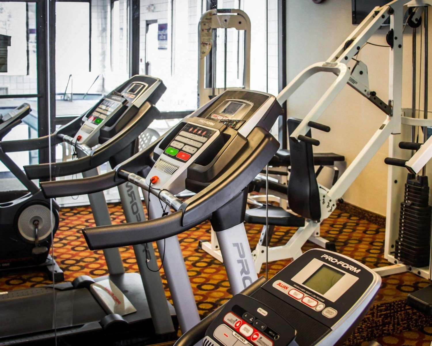 Quality Inn & Suites Port Huron 20/35