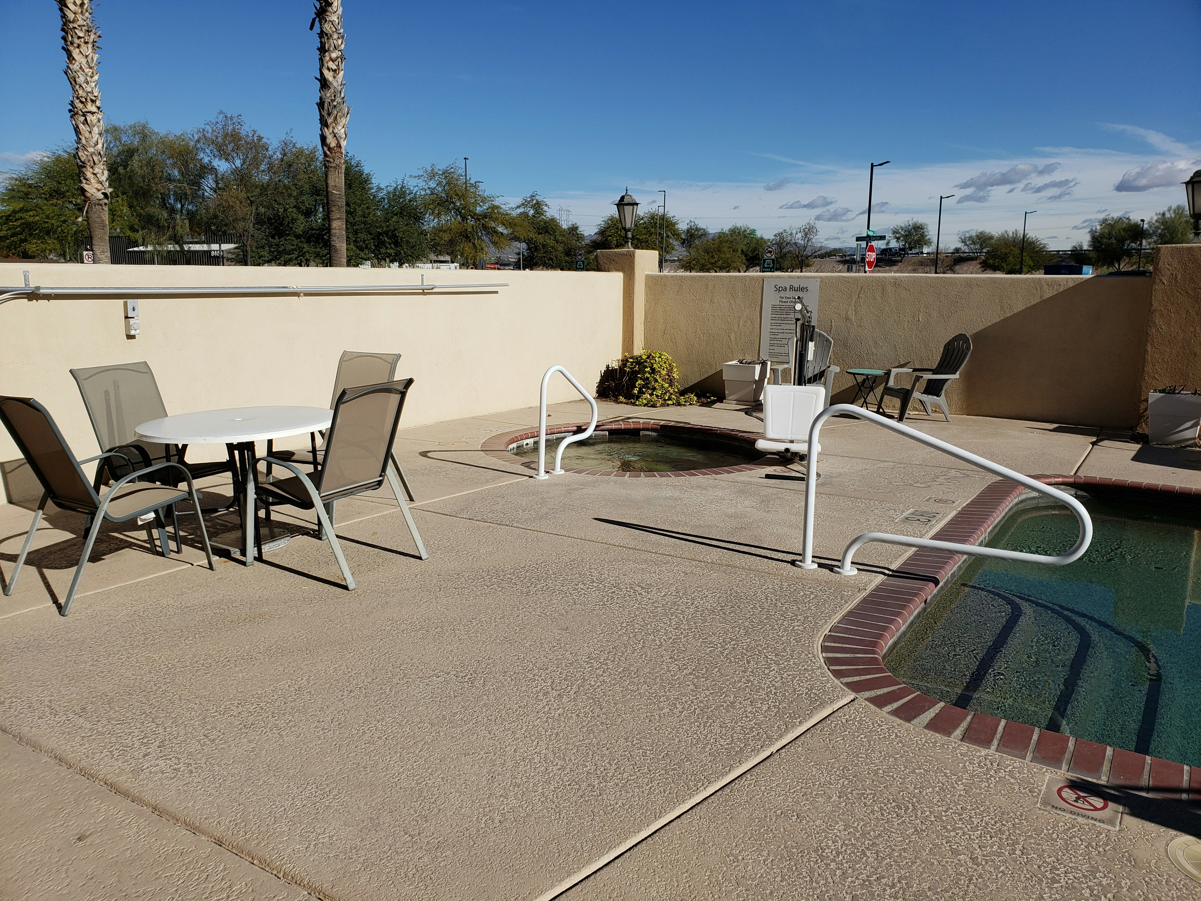Holiday Inn Express Hotel And Suites Marana 22/45