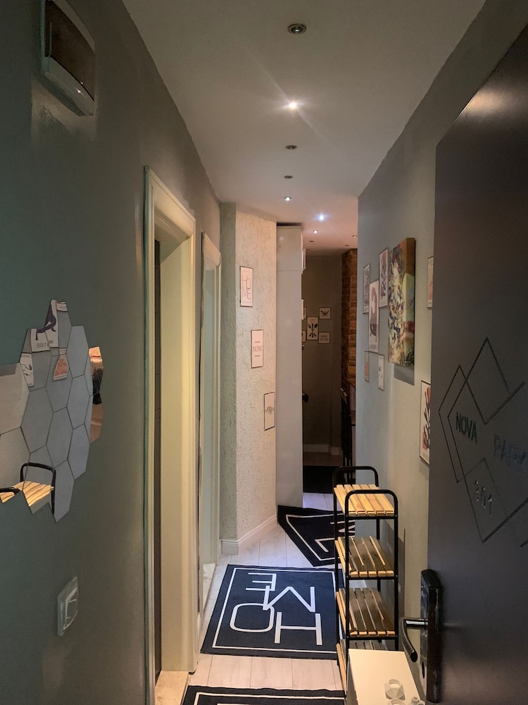 Nova Park Hotel and Suite 29/50