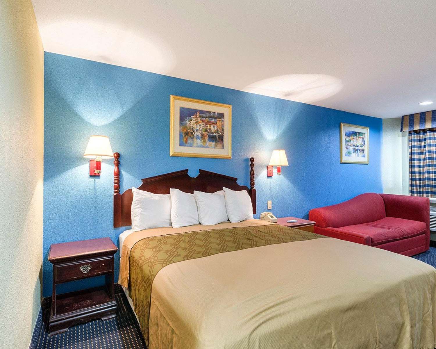 Rodeway Inn South Houston, TX 18/31