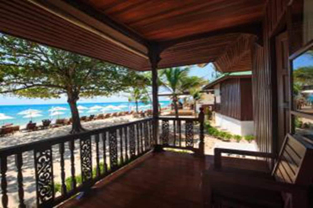 Lamai Coconut Beach Resort 39/65