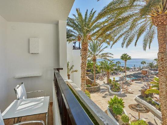 Preferred Club, Suite, Ocean View, Terrace