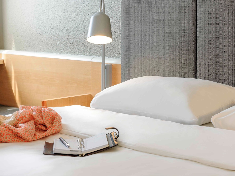 IBIS FRANKFURT MESSE WEST 20/61