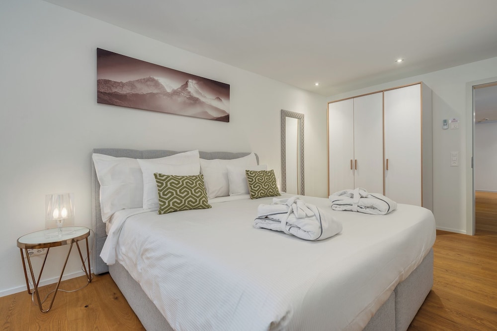 Swiss Hotel Apartments Interlaken 18/65
