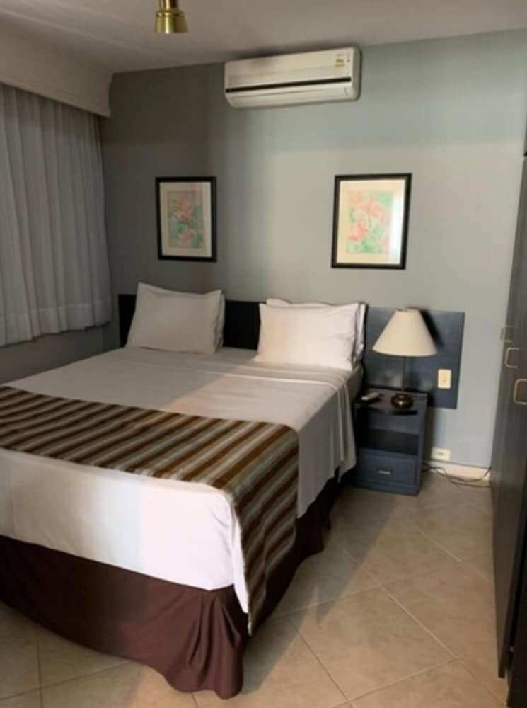 EXECUTIVE, DOUBLE BED