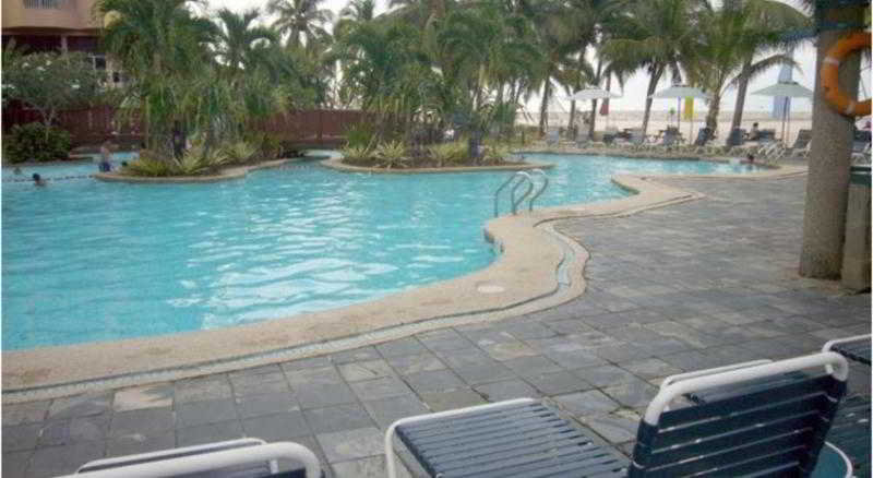 Primula Beach Hotel 21/22