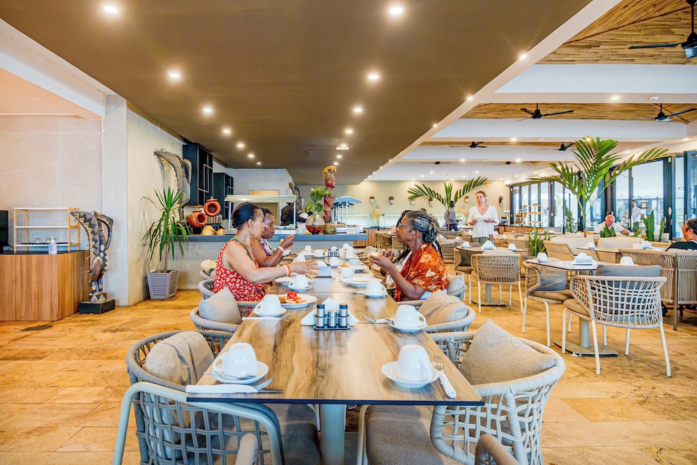 Kombo Beach Resort 33/50