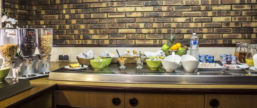 Hotel Inn Design Resto Novo Bourges 50/50