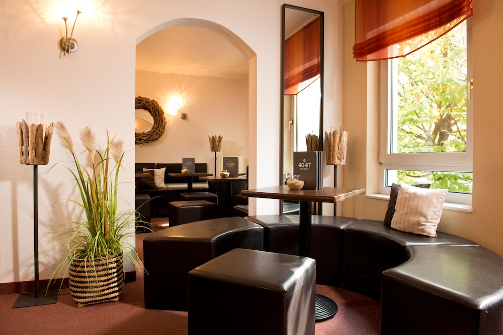 ACHAT Hotel Dresden Elbufer 39/71