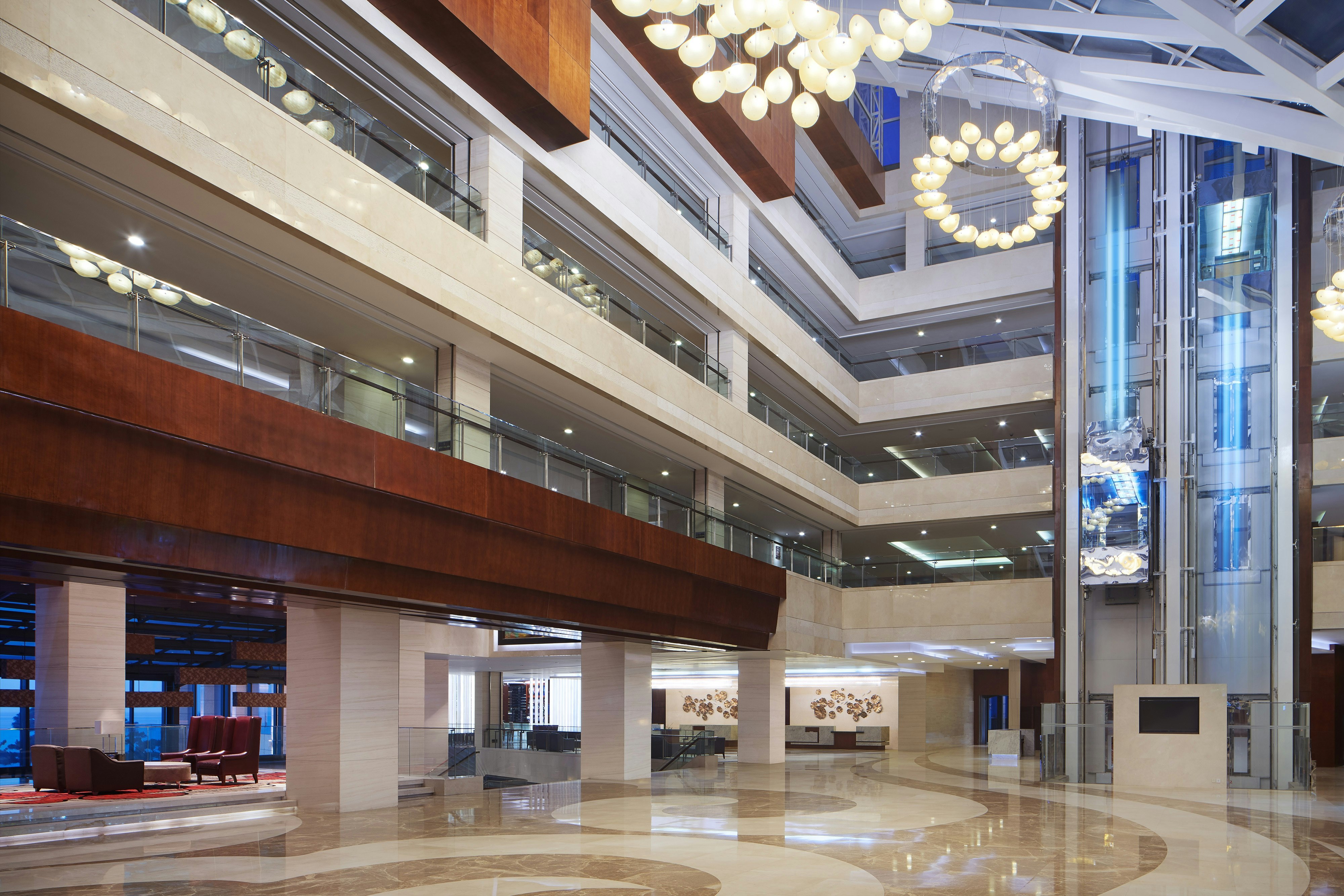 Sheraton Yantai Golden Beach Resort 1/16