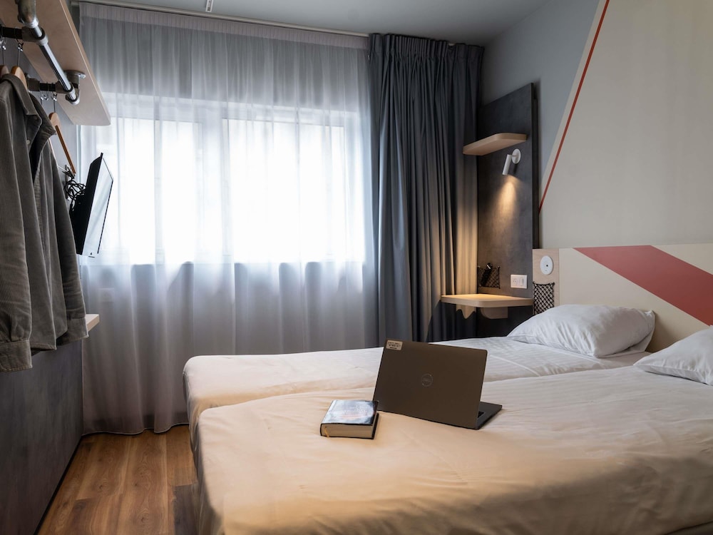 ibis budget Saint Malo Centre 25/66