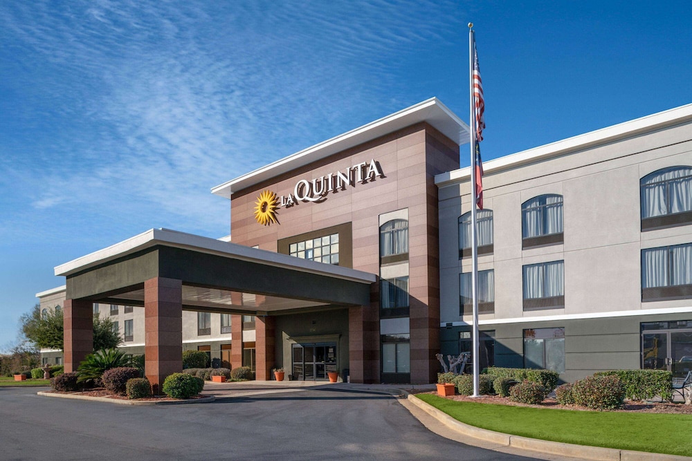 La Quinta Inn & Suites by Wyndham-Albany GA 26/31