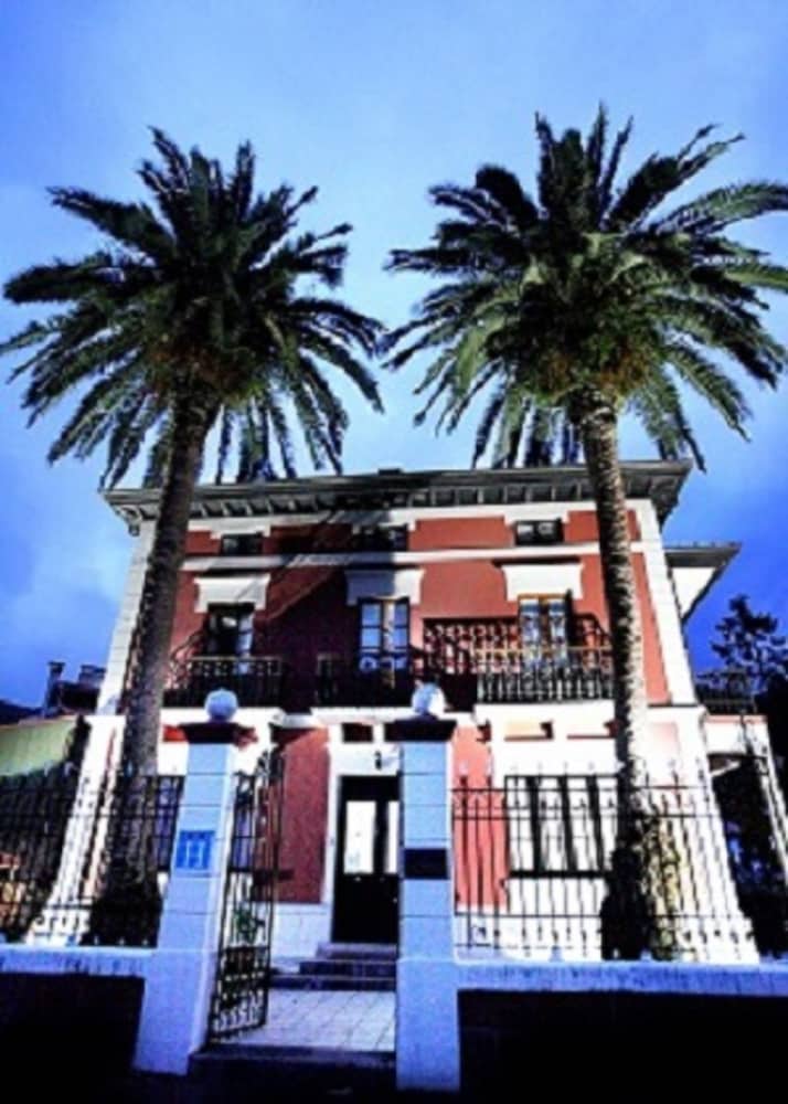 Hotel Casa De Indianos Don Tomas 1/29