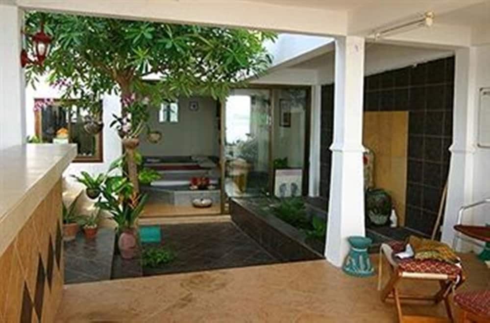 PINNACLE SAMUI RESORT 28/48