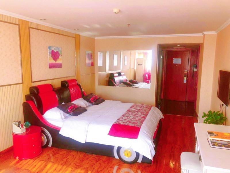 GreenTree Inn LianYunGang Xinpu District East JieFang Road Wanda Square Hotel 33/38