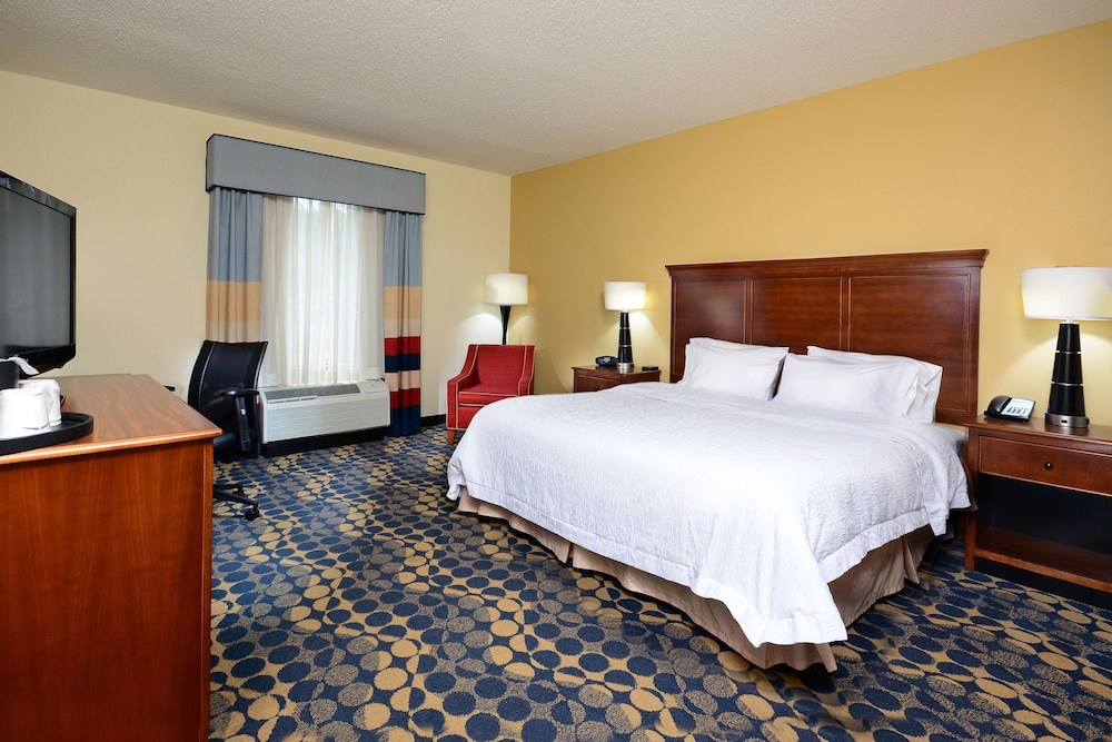 Hampton Inn Suites Durham North I85 22/53