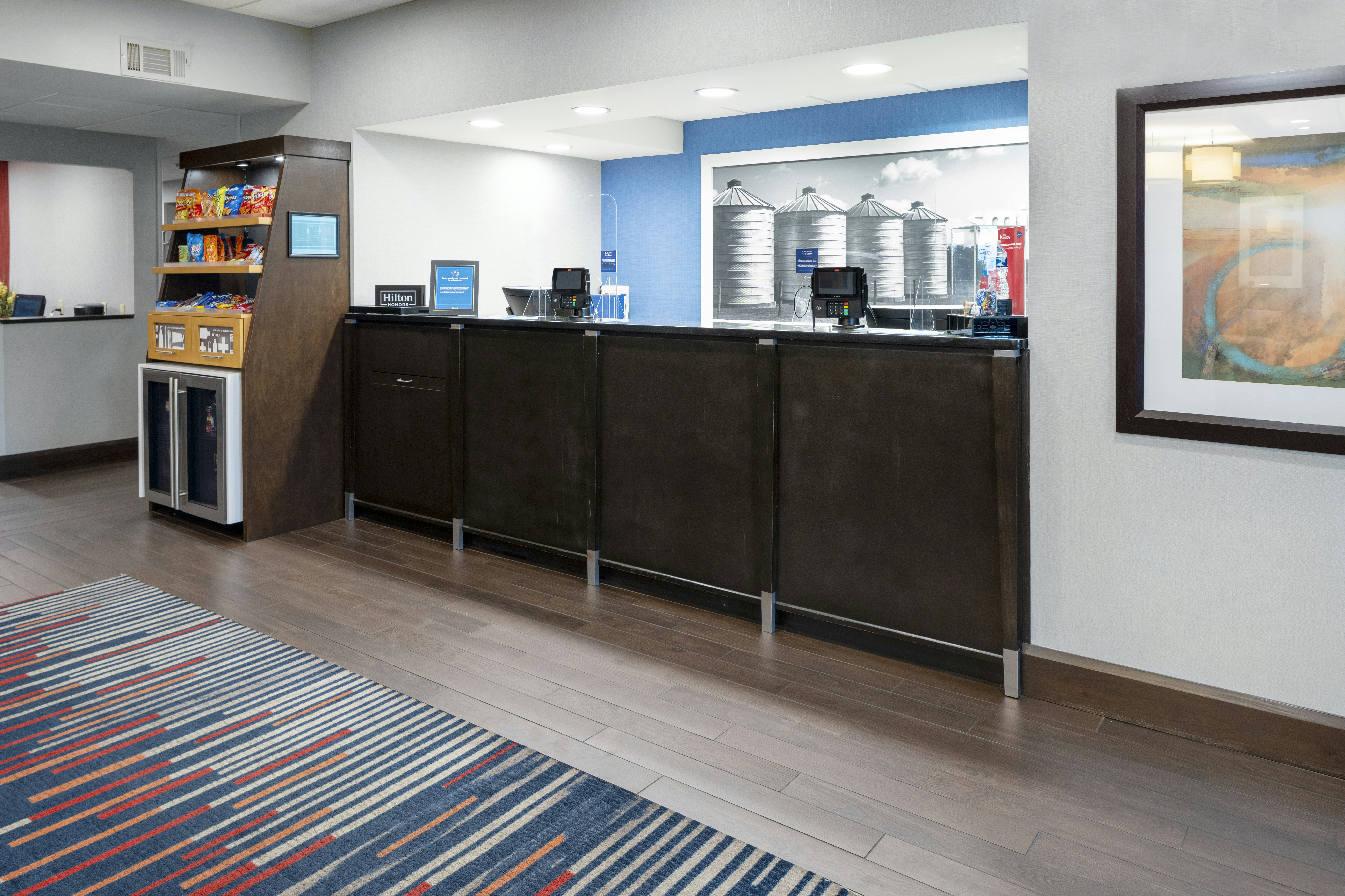 Hampton Inn Columbia Tn 7/29