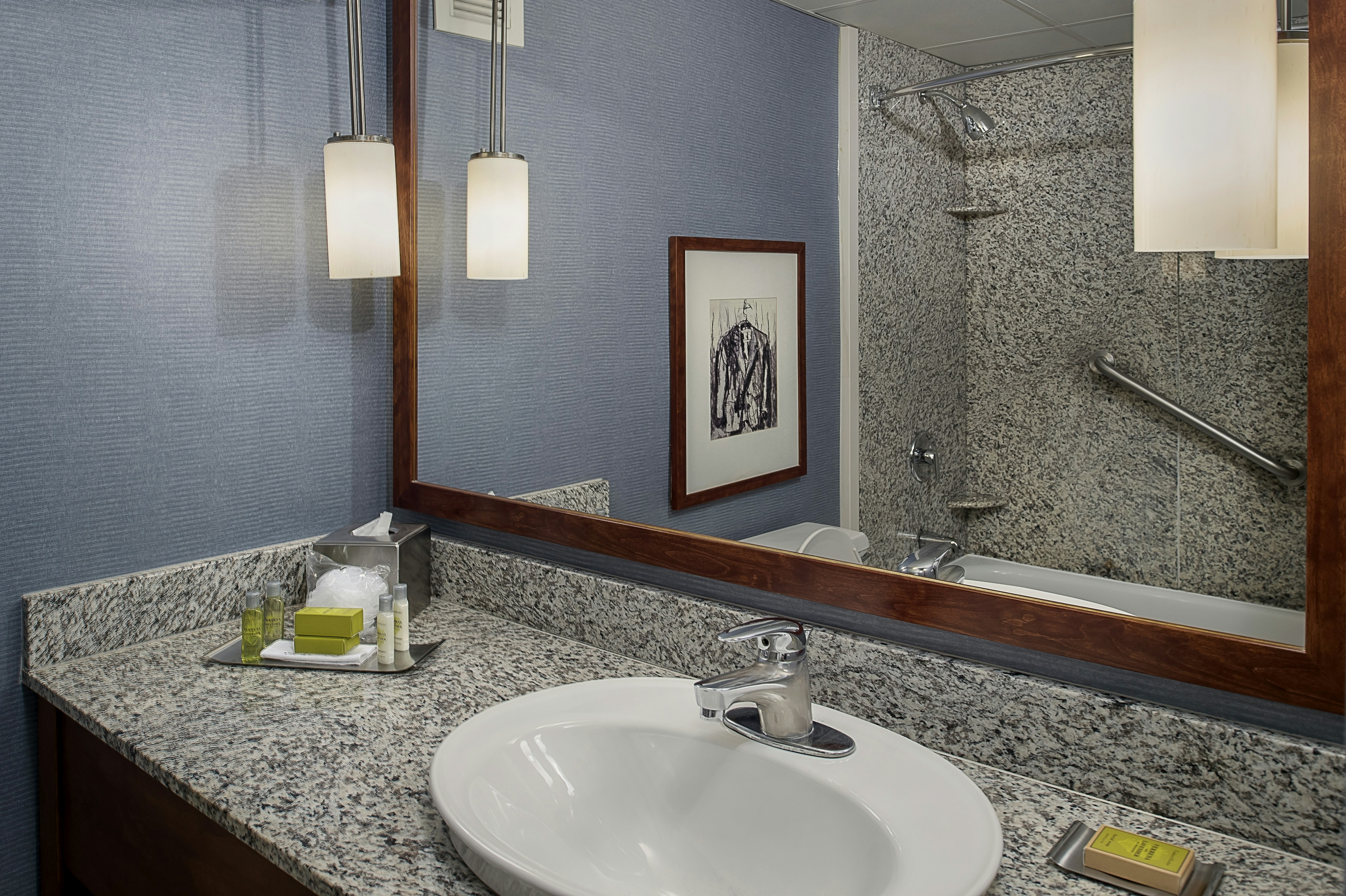 Doubletree By Hilton Hotel St Louis Westport 52/54