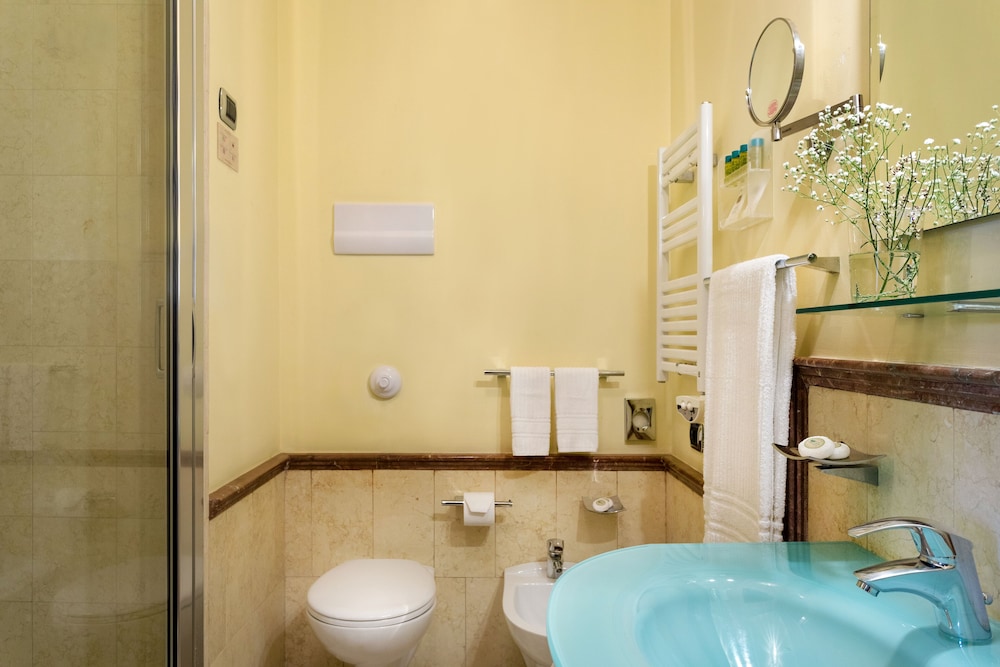 Hotel Giardino Inglese 42/44
