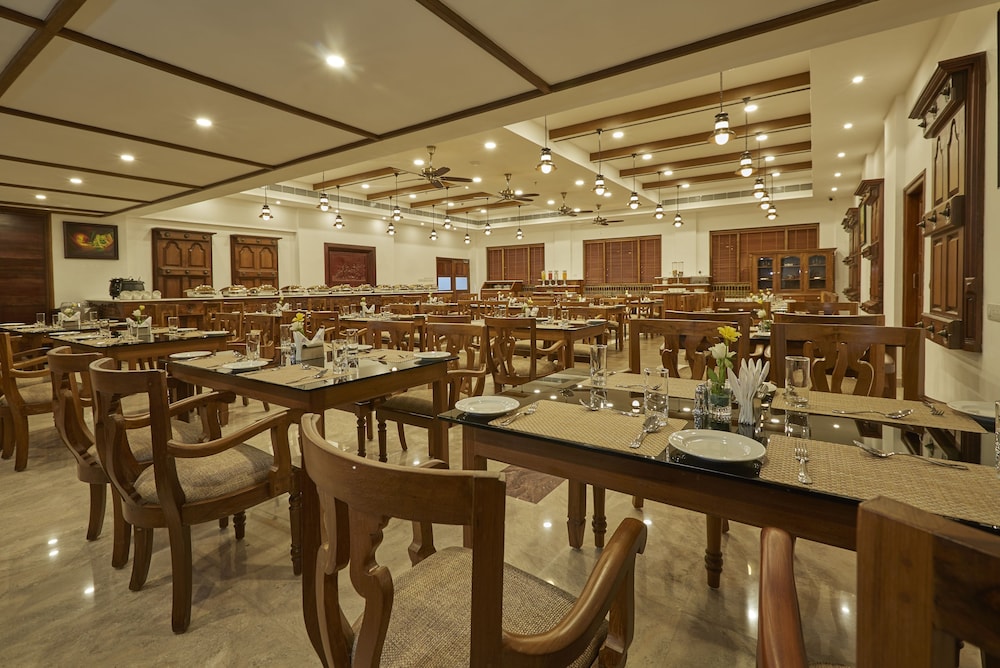 Sterling Guruvayur 32/41