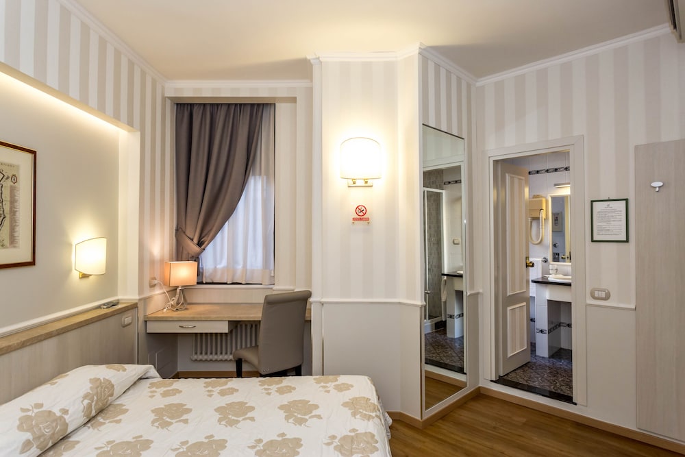 Flora Hotel Milan 25/49
