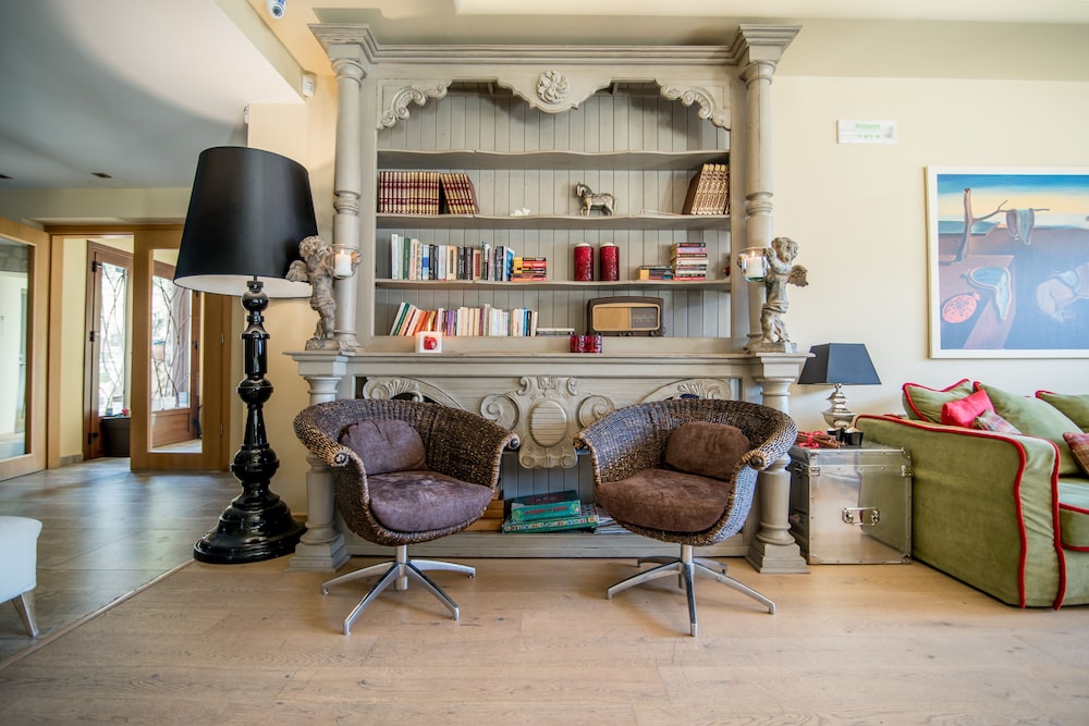 Forest Suites Boutique Hotel 57/79