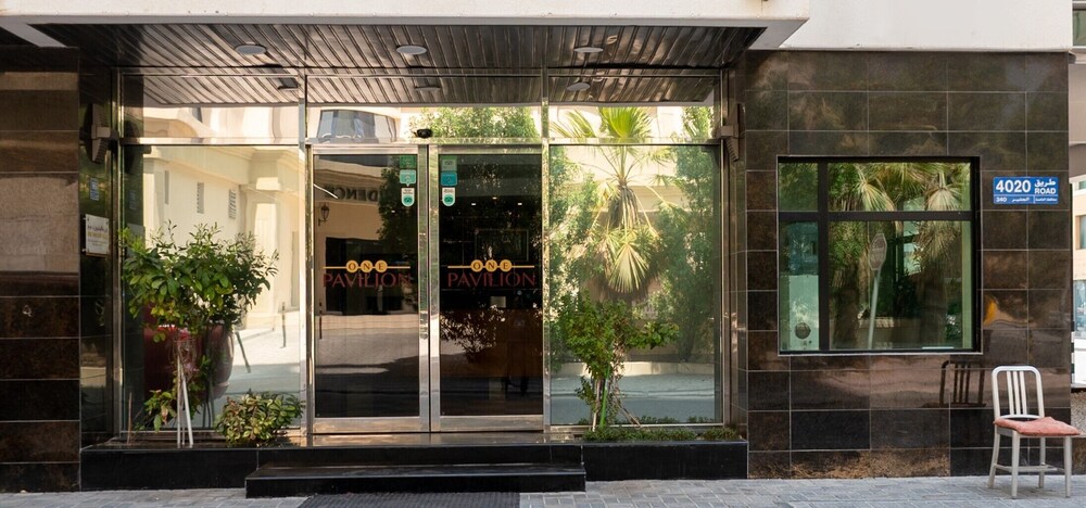 OYO 114 One Pavilion Luxury Serviced Apartments 2/38