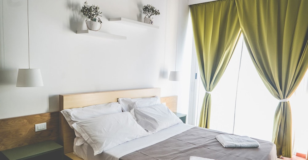 Bio Hotel Palermo 8/24