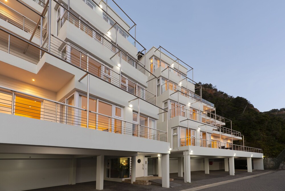Beacon House photo5