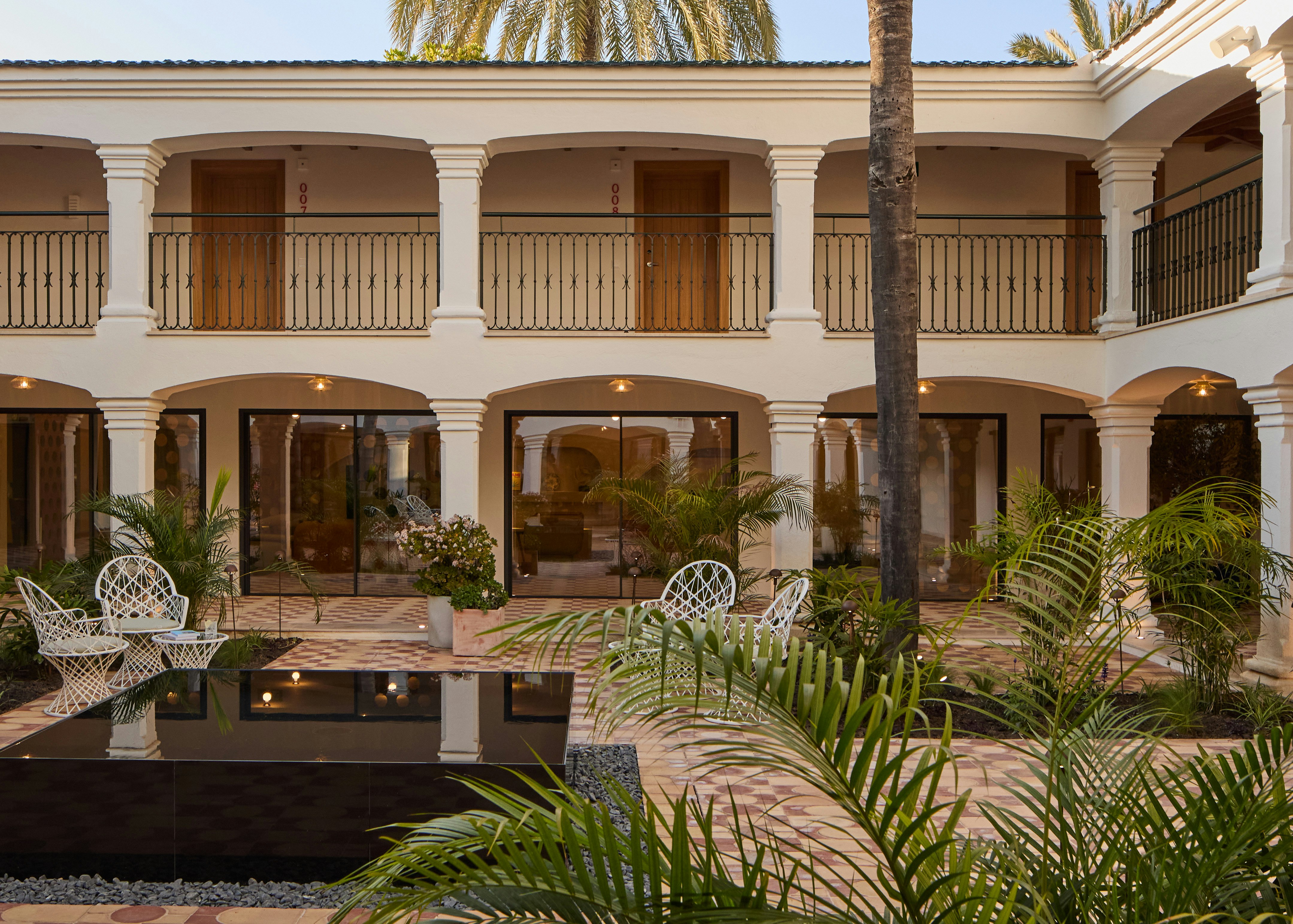 Los Monteros Hotel 4/50