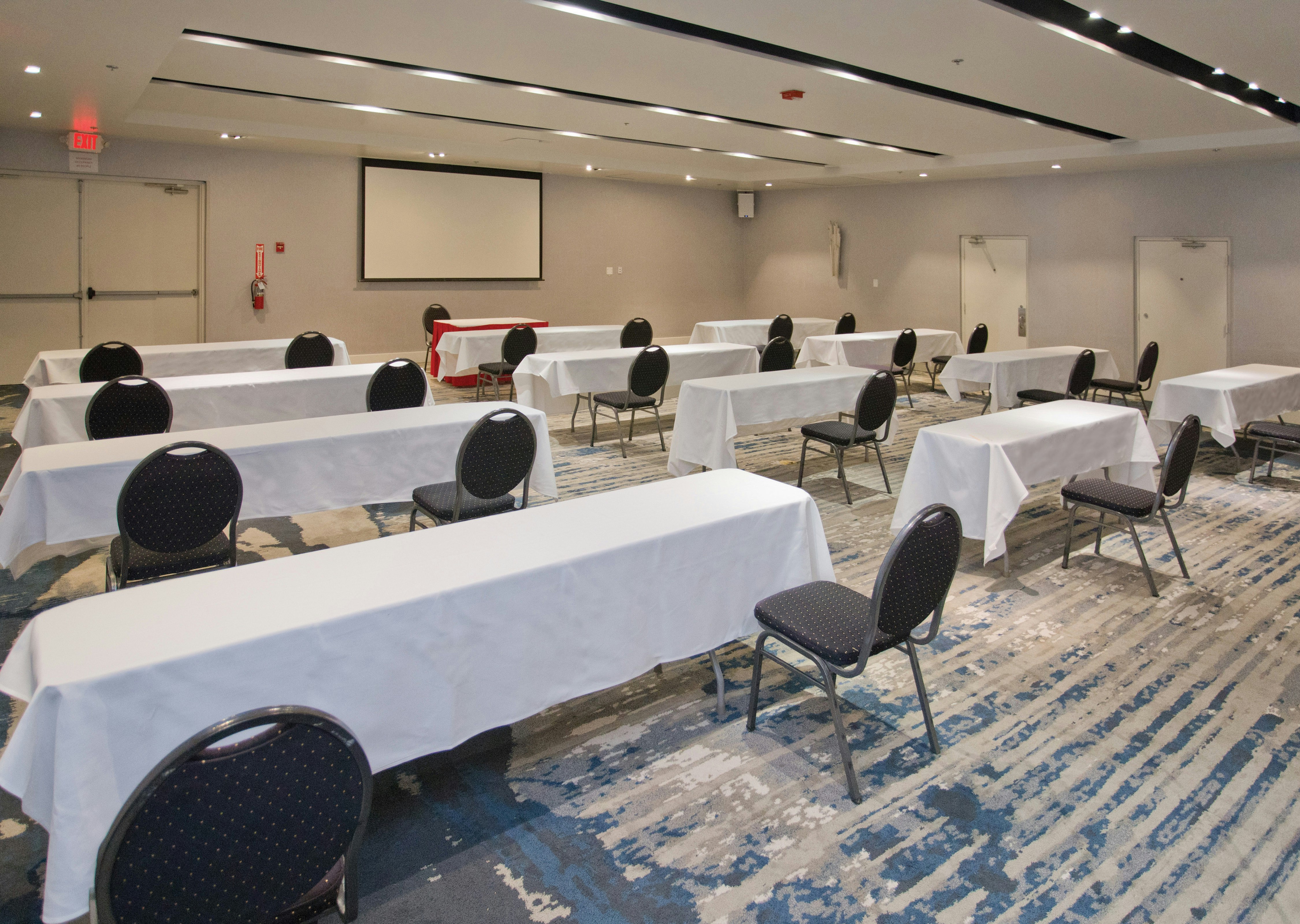 Doubletree By Hilton Chico 52/56
