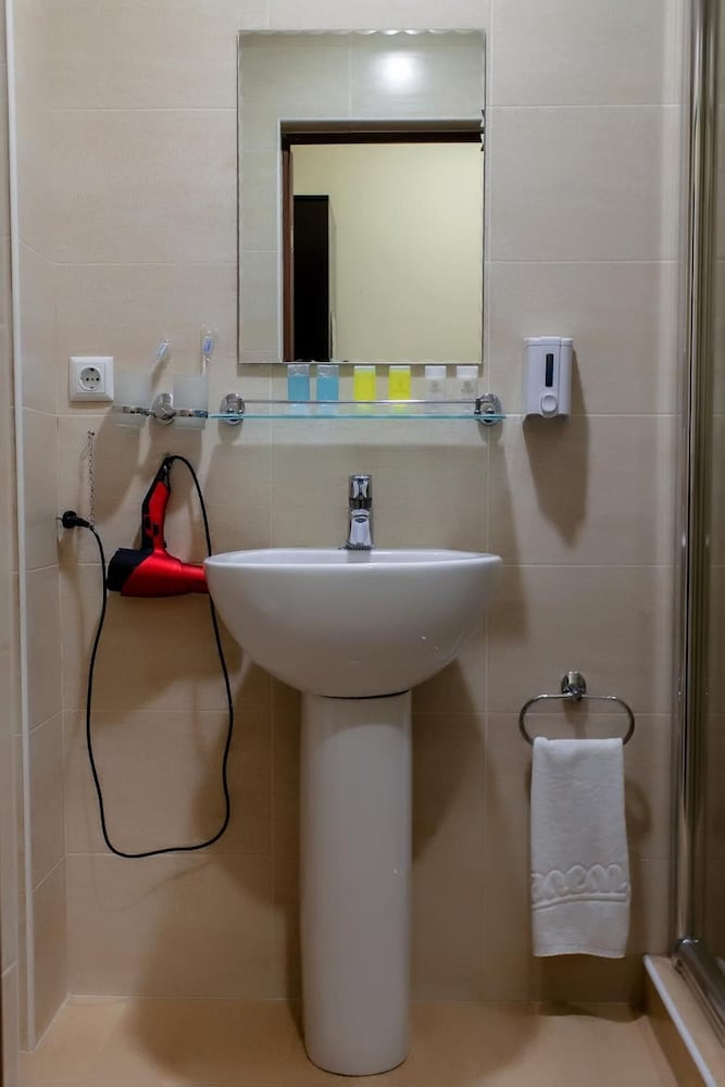 Hotel Mildom Express 43/49