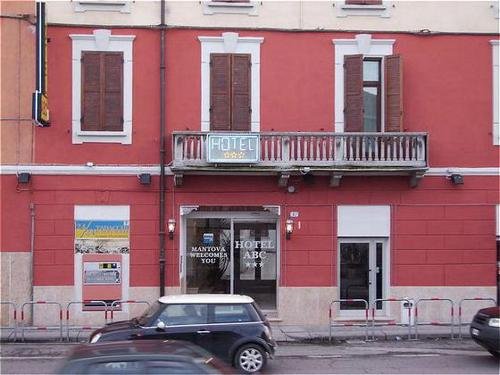 ABC Comfort Hotel Mantua City Centre 1/2