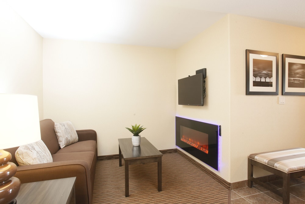 Pomeroy Inn Suites At Olds 47/59