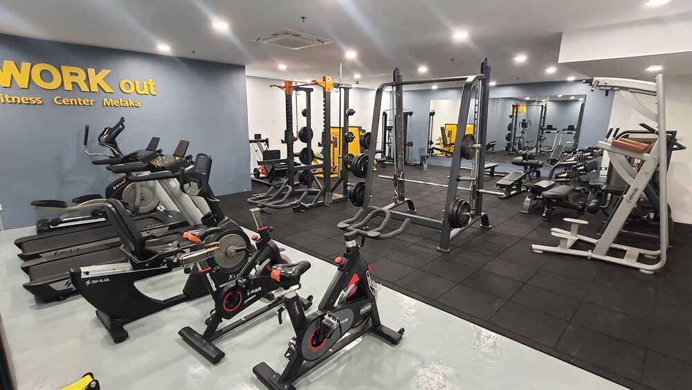 Swan Garden Resort Hotel 18/36