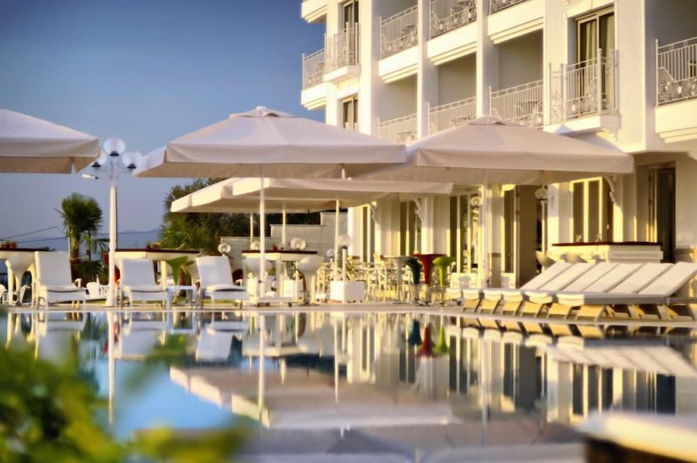 Lavista Boutique Hotel & Spa 6/50