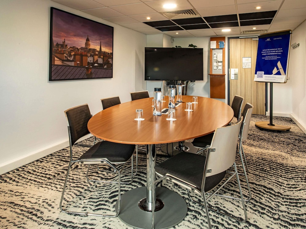 Novotel Paris 14 Porte D'orleans 42/49
