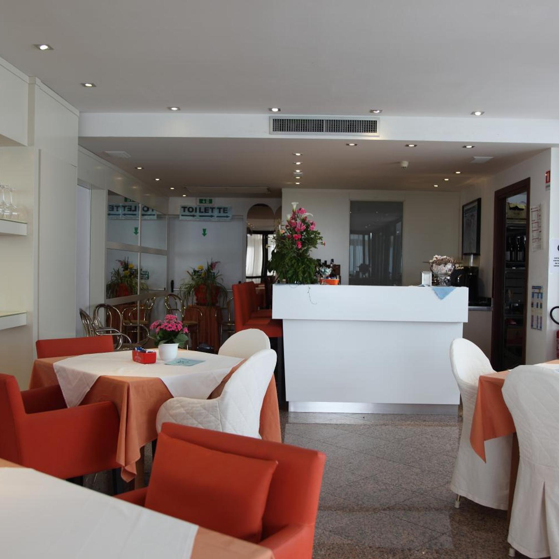 Hotel San Carlo 6/50