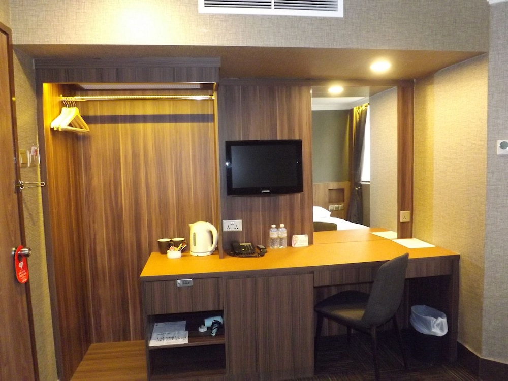 Ymca One Orchard 17/22