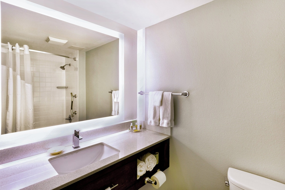 Holiday Inn Miami West - Airport Area 40/40