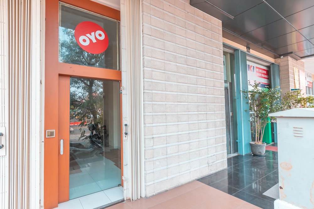 OYO 2364 Cempaka Harapan Indah 6/40