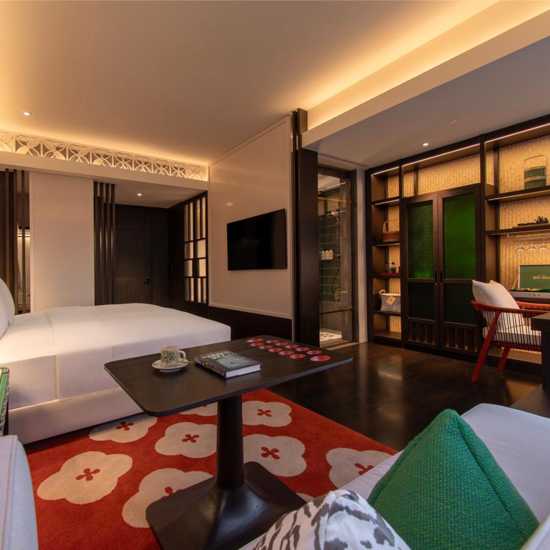 Standard, King Bed, with View