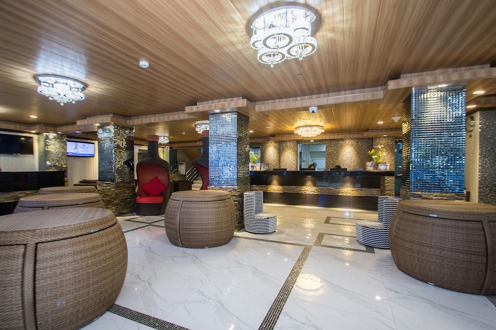 Diamond Water Edge Resort 10/49