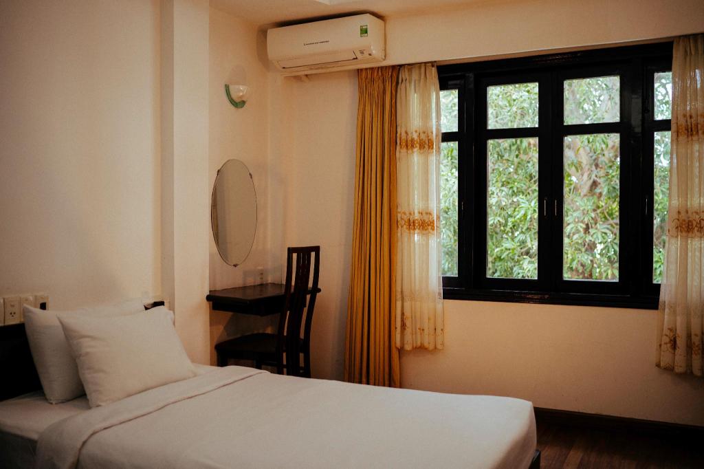 Song Huong Hotel 22/68