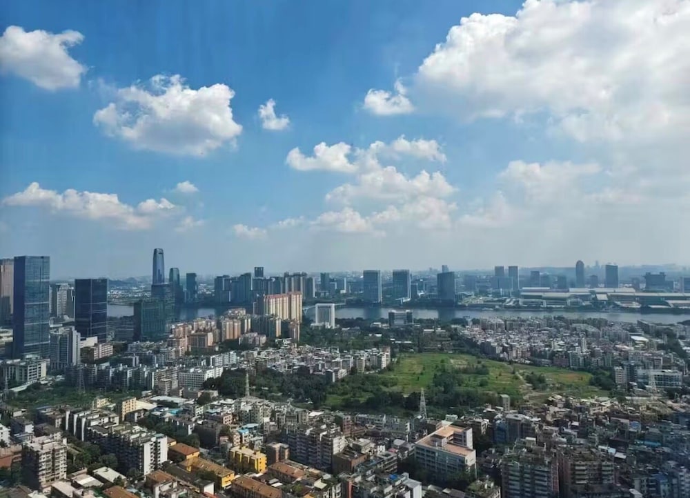 Soluxe Hotel Guangzhou 66/69