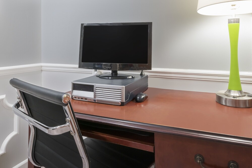 Super 8 By Wyndham Alexander City 24/29