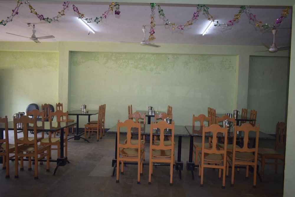 Hotel Ram Niwas 35/47