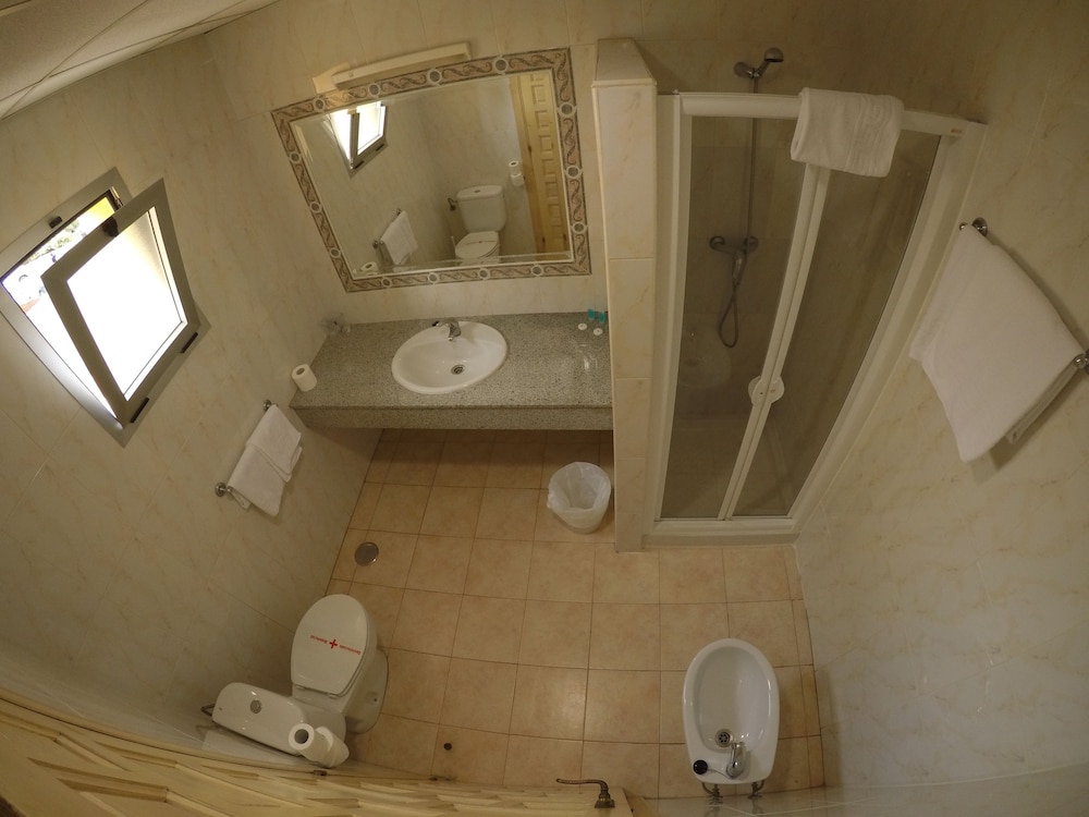 Hostal La Casa de Enfrente 28/41
